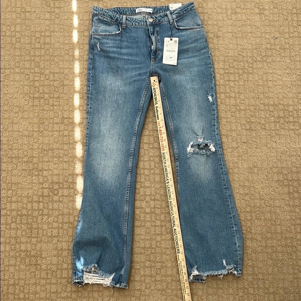 NEW Zara Women's Distressed Flare fit Blue Jeans